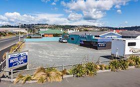 Ocean Beach Hotel